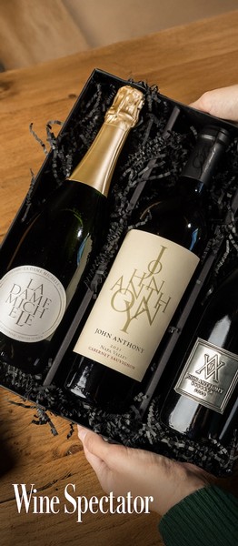 2025 Spectacular Holiday Trio